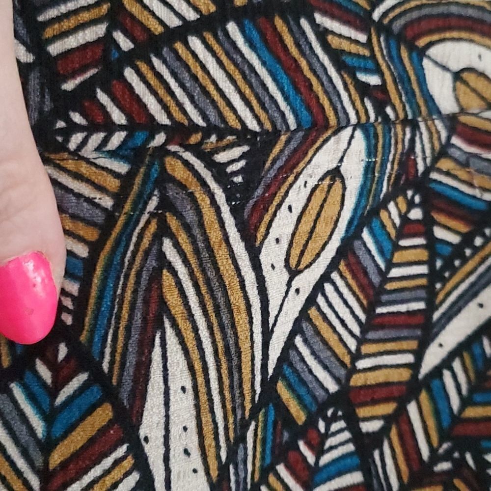 Lush High Rise Geometric Feather Flat Front Shorts - Picture 8 of 8